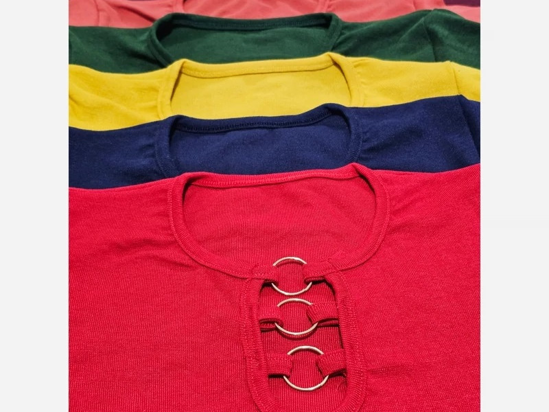 تیشرت کبریتی یقه سه حلقه زنانه