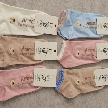 جوراب فانتزی زنانه،دخترانه طرح رنگی خرسی با نوشته انیمال|جین ۳،۶،۱۲ تایی