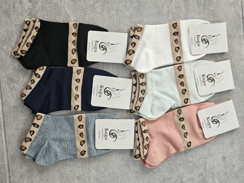 جوراب مچی اسپرت طرح پلنگی جین 3،6،12 تایی